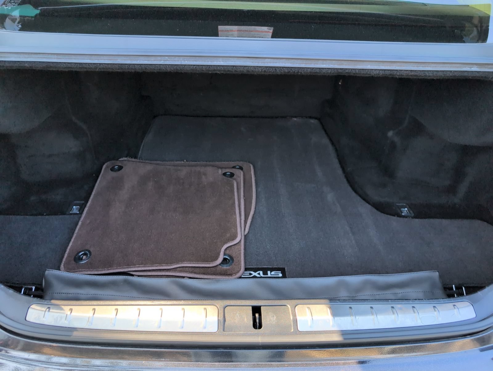 Certified 2020 Lexus LS 500 w/ Accessory Package (Z2) RWD image 20