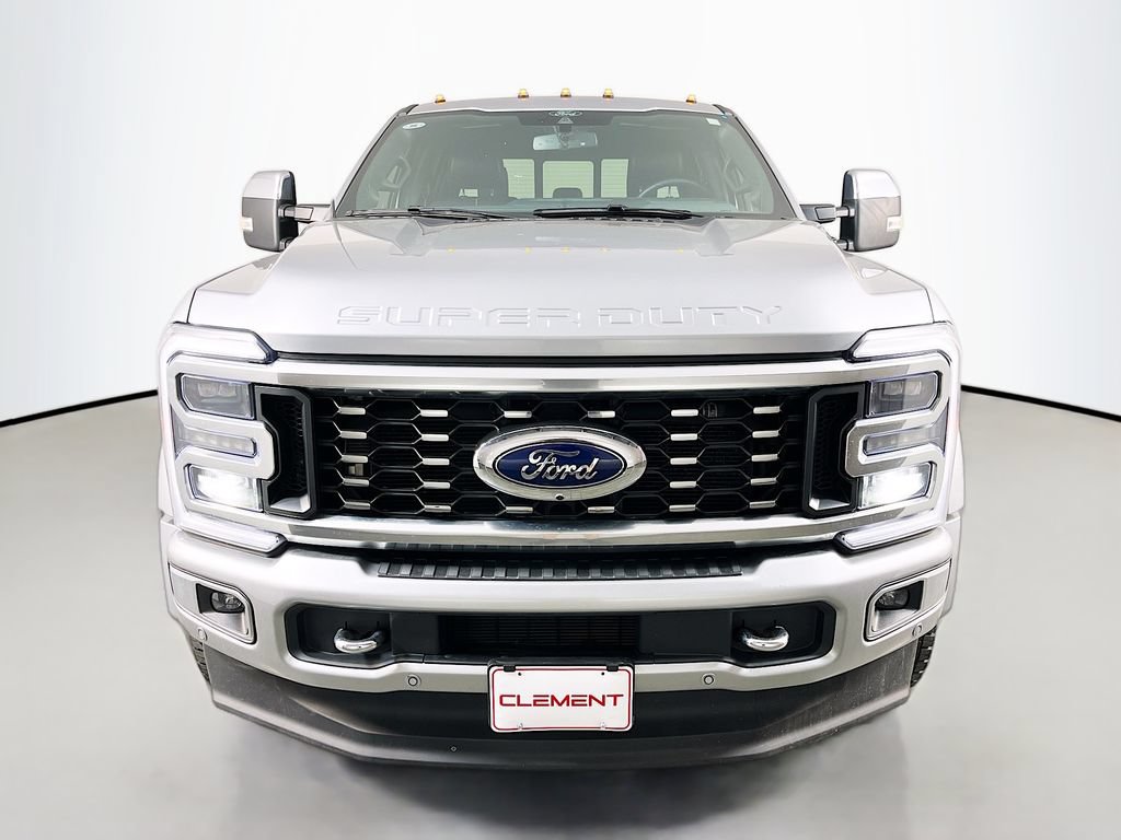 Used 2024 Ford F450 Platinum w/ FX4 Off-Road Package AWD/4WD image 3