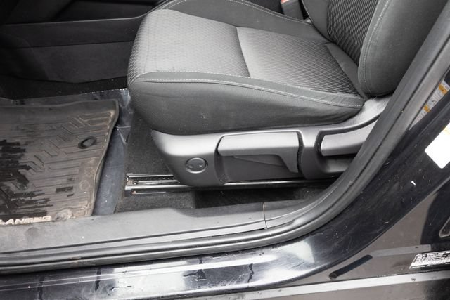 Used 2022 Mitsubishi Outlander ES AWD/4WD image 24