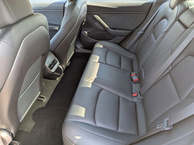 Used 2019 Tesla Model 3 Mid Range image 19