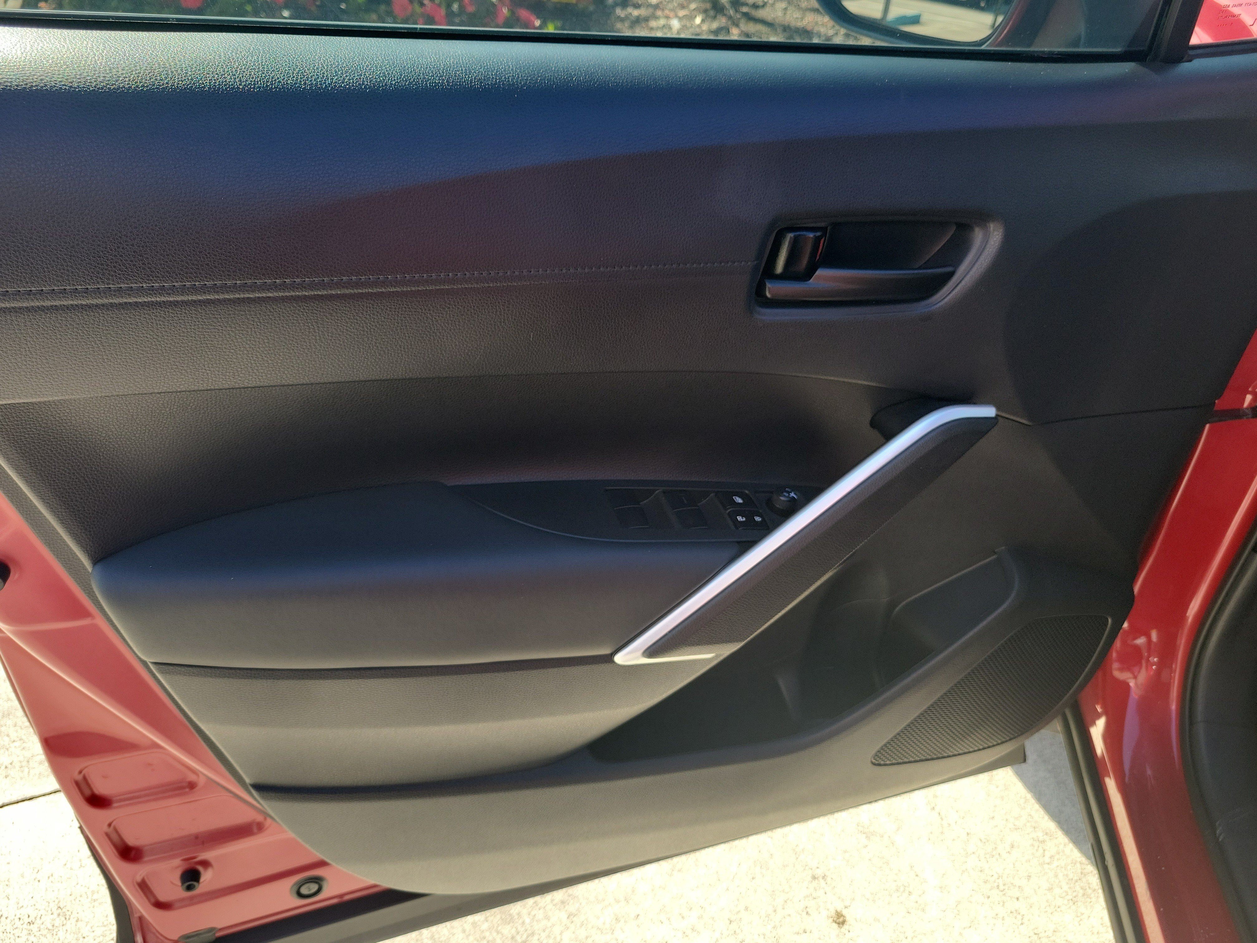 Used 2022 Toyota Corolla Cross LE FWD image 20