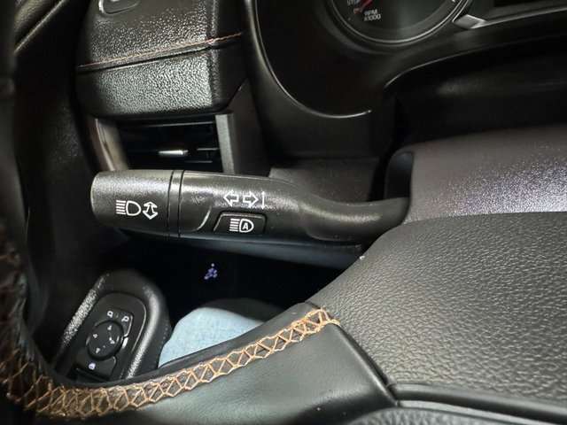 Used 2024 GMC Terrain AT4 image 20