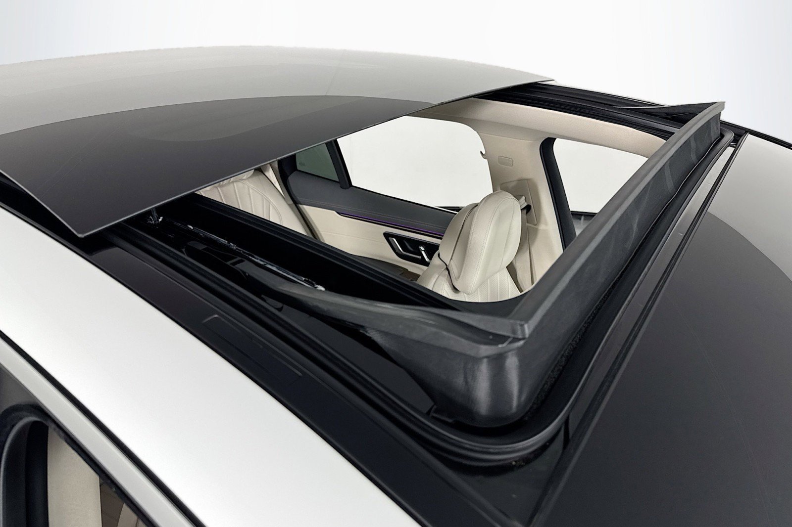 Certified 2023 Mercedes-Benz EQS 450+ SUV image 22