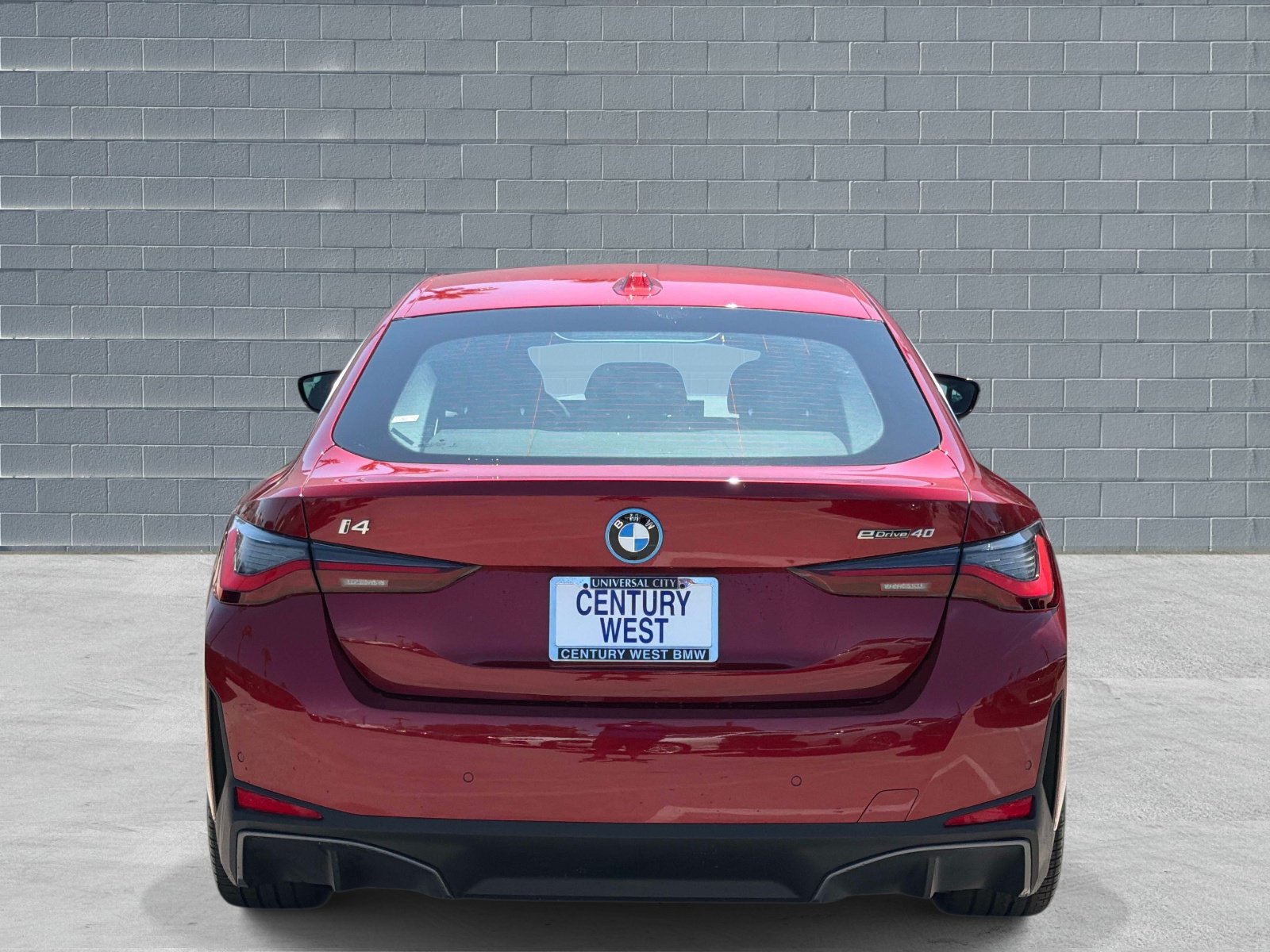 Used 2025 BMW i4 eDrive40 RWD image 4