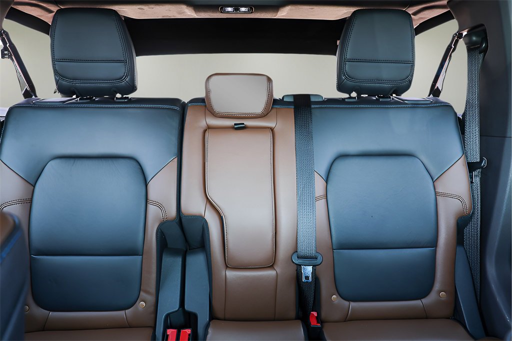 Used 2022 Ford Bronco Outer Banks image 51