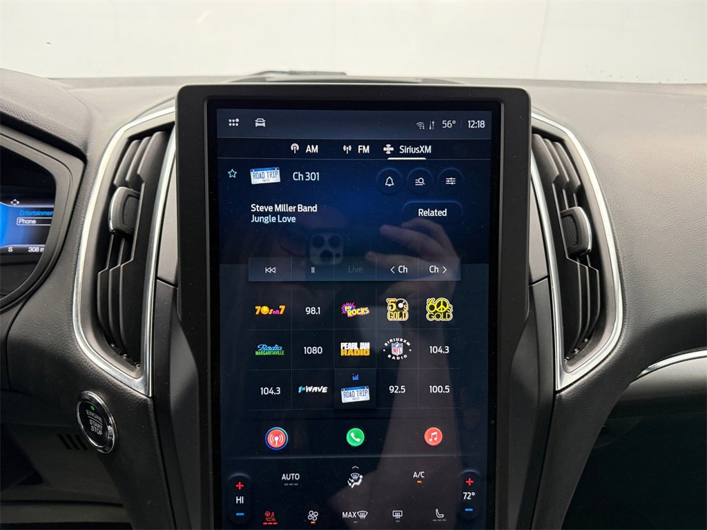 Used 2024 Ford Edge Titanium image 17