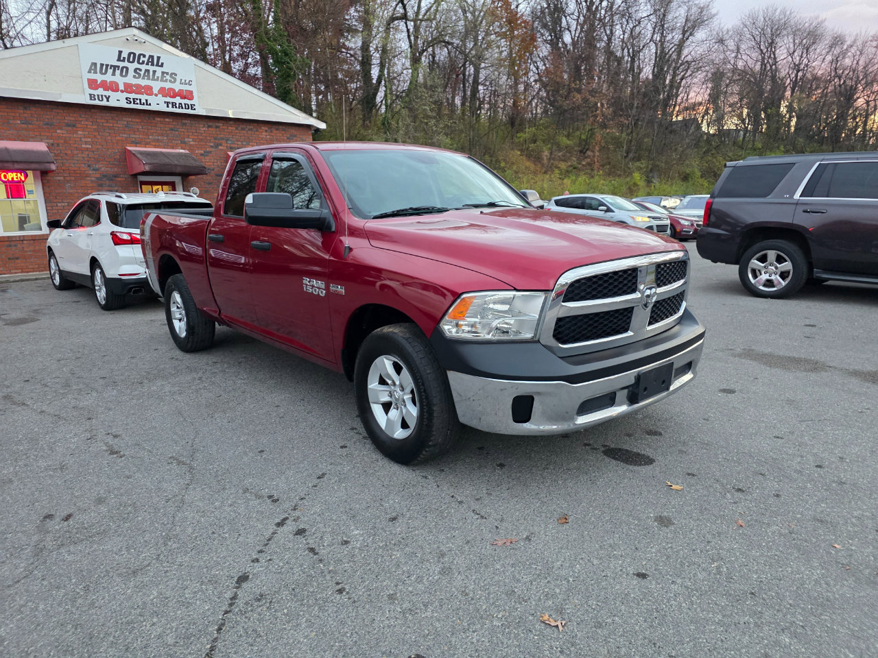 Used 2015 RAM 1500 ST w/ SXT Appearance Group image 3
