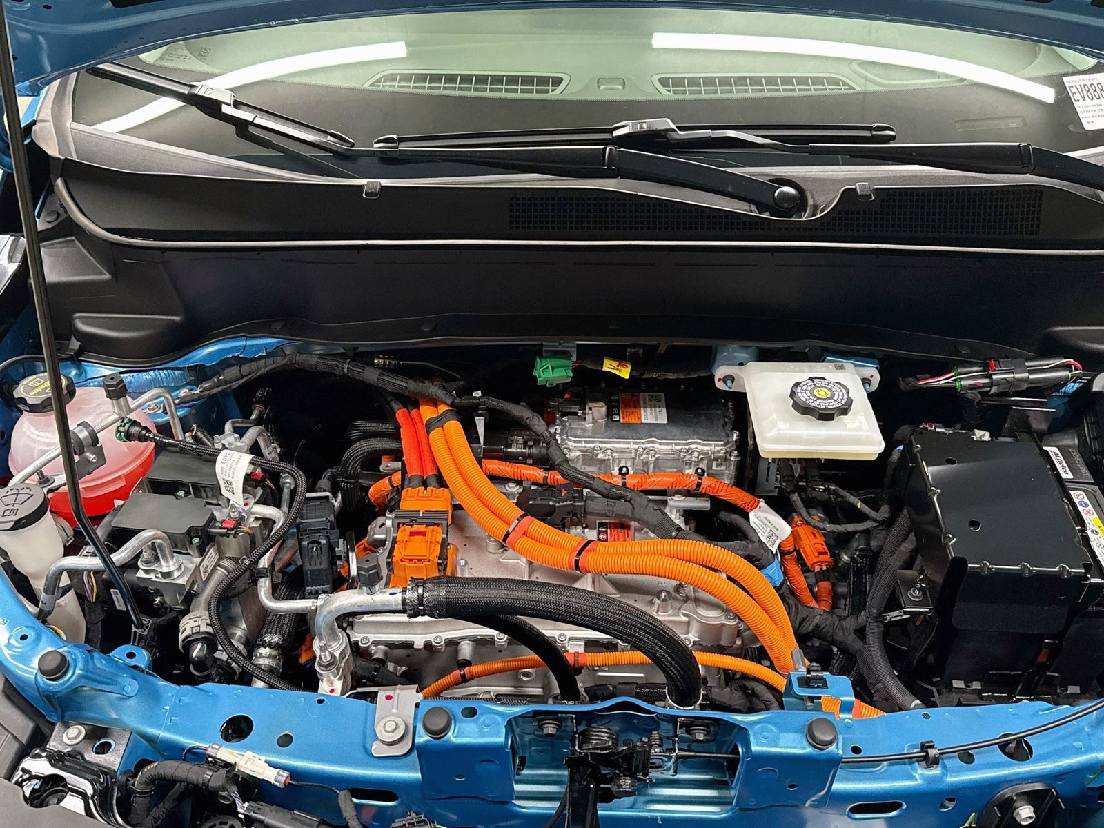 New 2027 Chevrolet Bolt RS w/ Technology Package FWD image 33