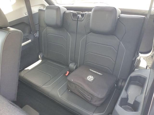 Used 2018 Volkswagen Tiguan SEL Premium FWD image 13