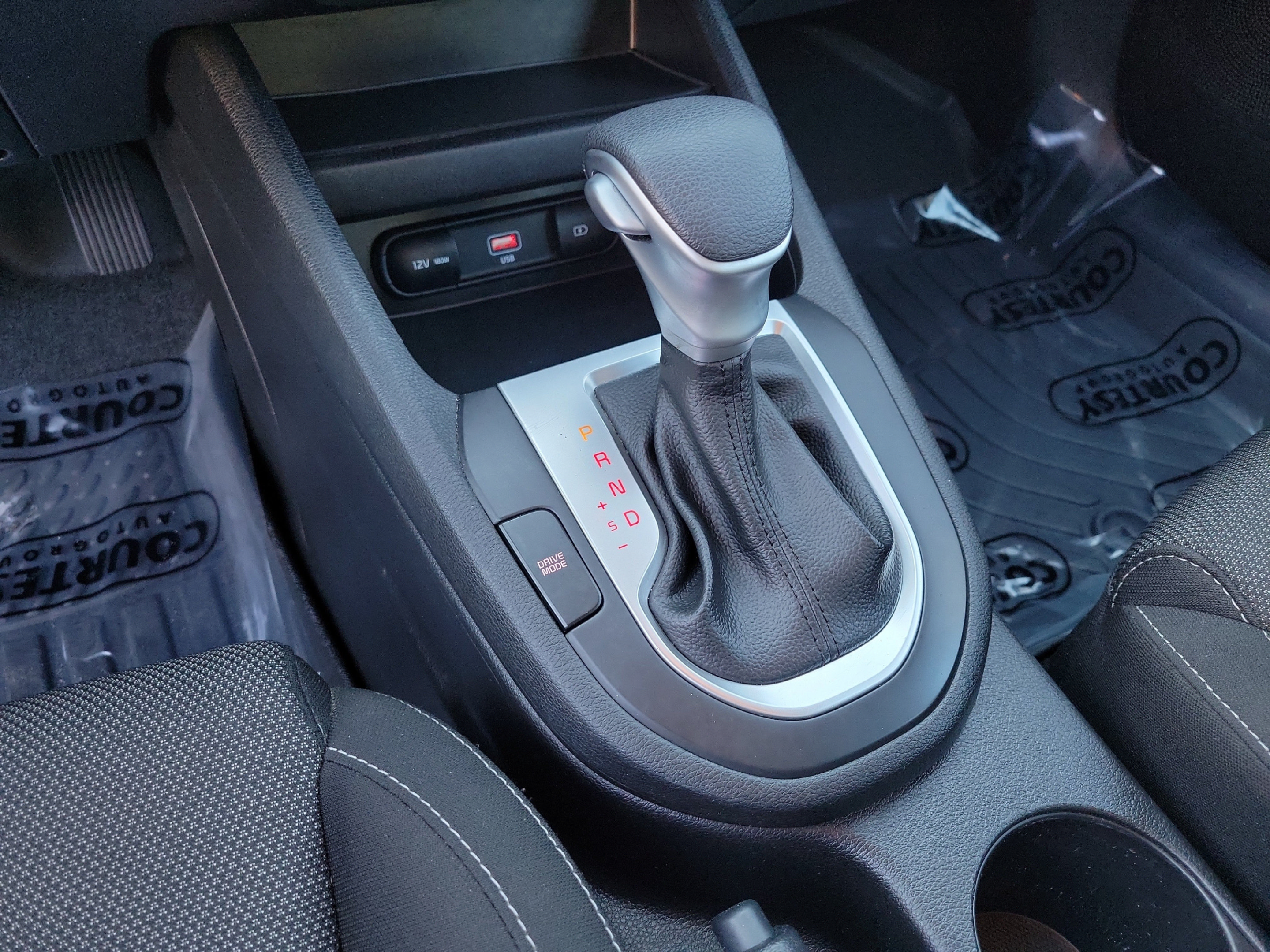 Certified 2024 Kia Forte LXS FWD image 21