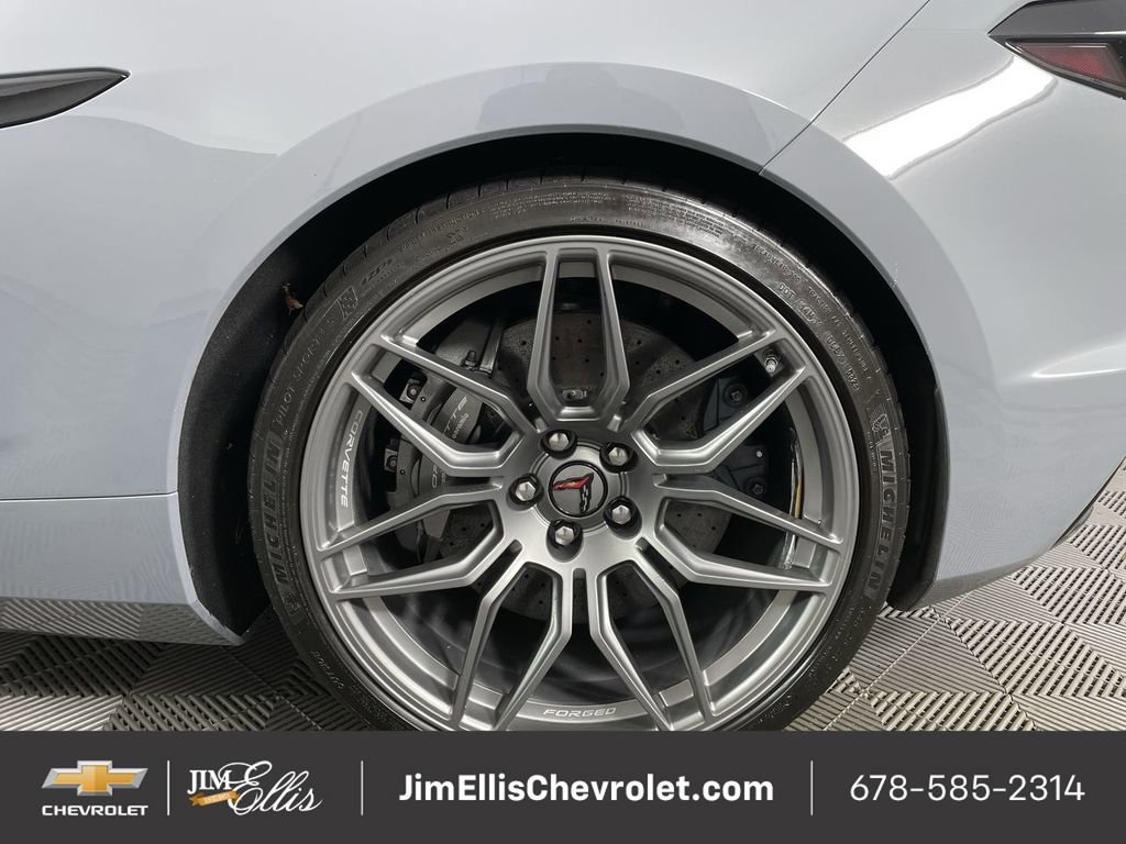 Used 2024 Chevrolet Corvette Z06 w/ Stealth Interior Trim Package image 30