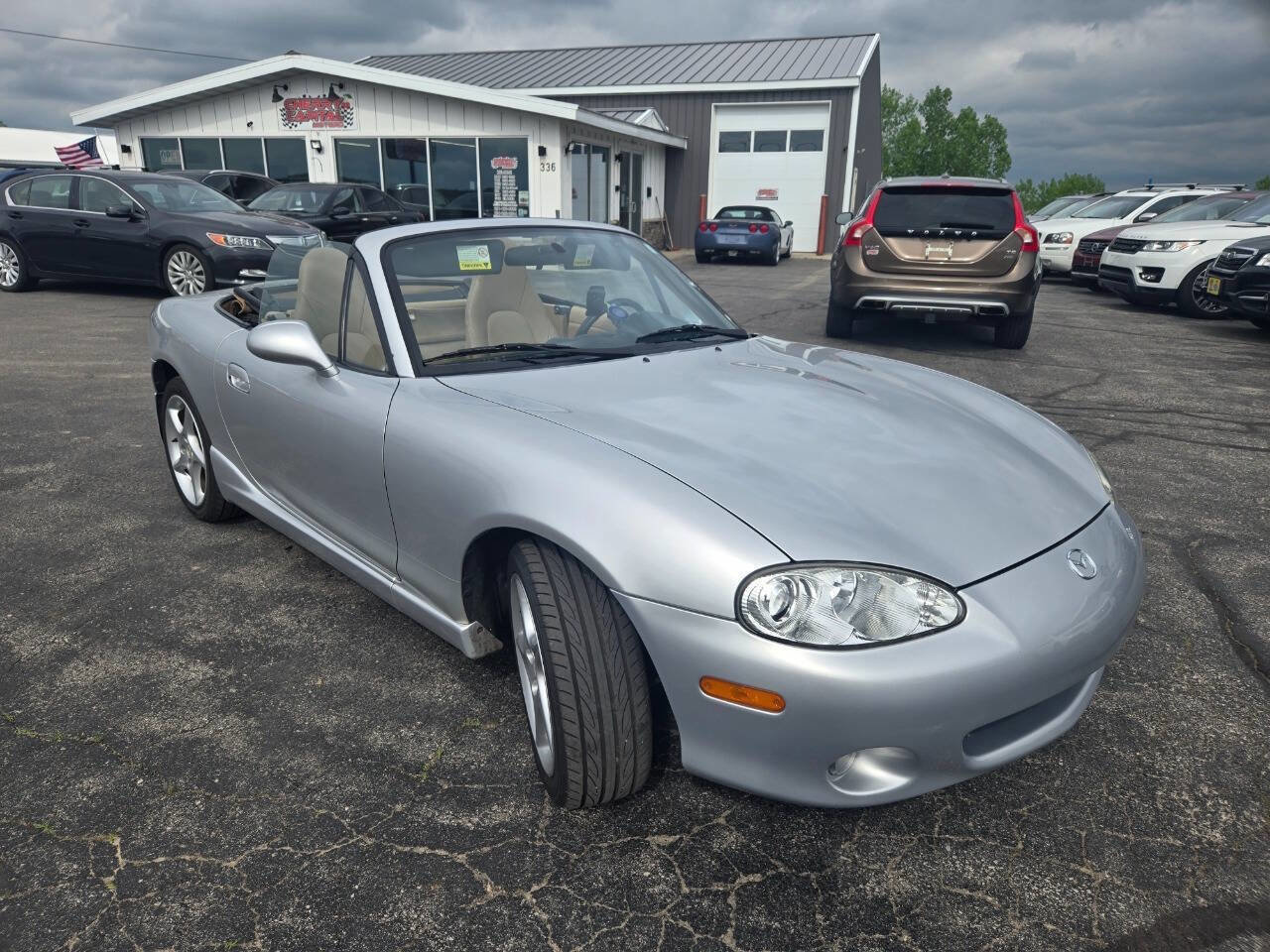 Used 2002 MAZDA MX-5 Miata LS RWD image 25