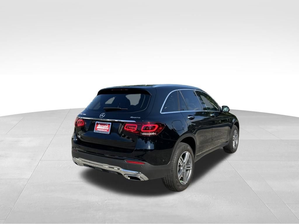 Used 2022 Mercedes-Benz GLC 300 4MATIC image 5
