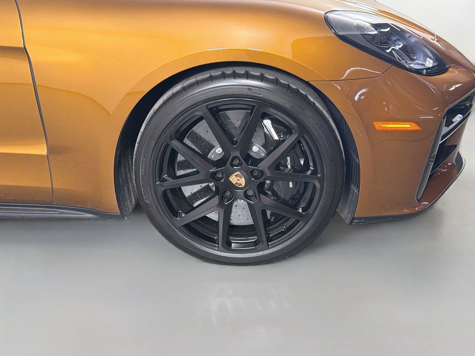 Certified 2025 Porsche Panamera GTS AWD/4WD image 14