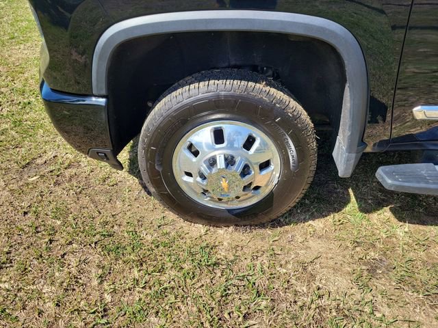 Used 2024 Chevrolet Silverado 3500 High Country image 5