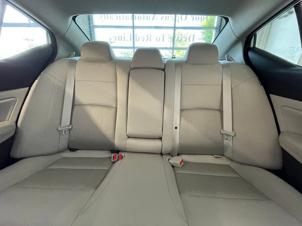 Used 2020 Nissan Altima 2.5 S FWD image 29