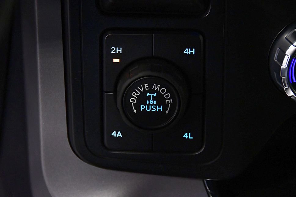 Used 2024 Ford F150 Lariat w/ Equipment Group 502A High AWD/4WD image 27