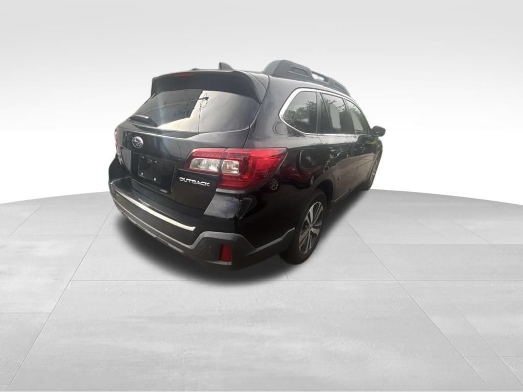 Used 2018 Subaru Outback 2.5i Limited AWD/4WD image 7
