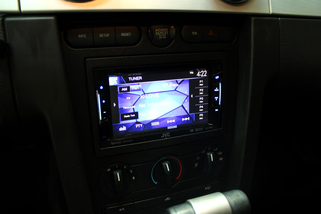 Used 2005 Ford Mustang GT image 10