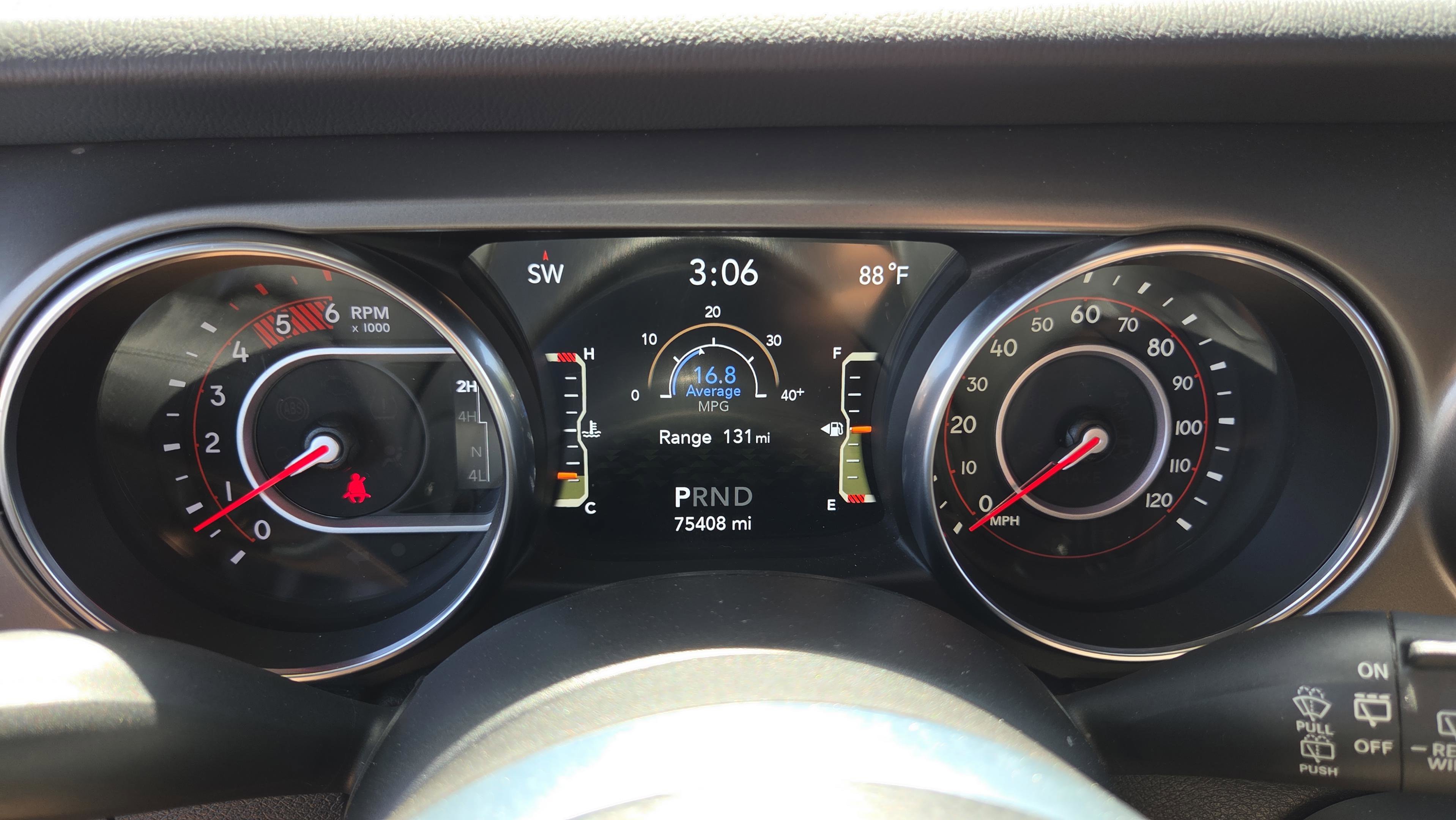 Used 2021 Jeep Wrangler Unlimited Rubicon image 27