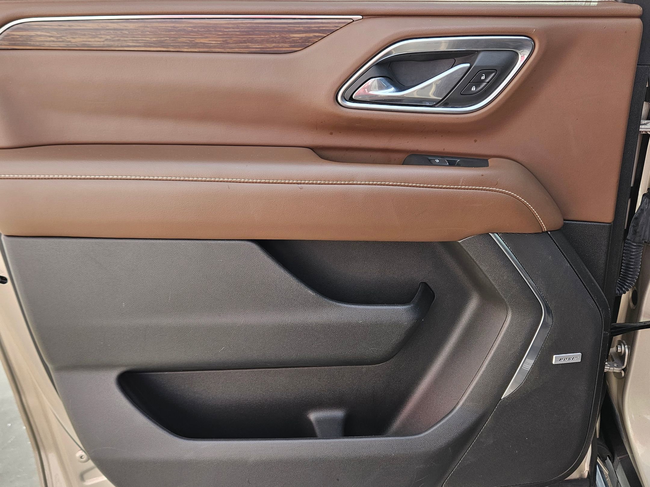 Used 2021 Chevrolet Suburban High Country image 22