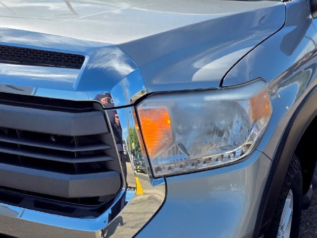 Used 2015 Toyota Tundra SR5 AWD/4WD image 3
