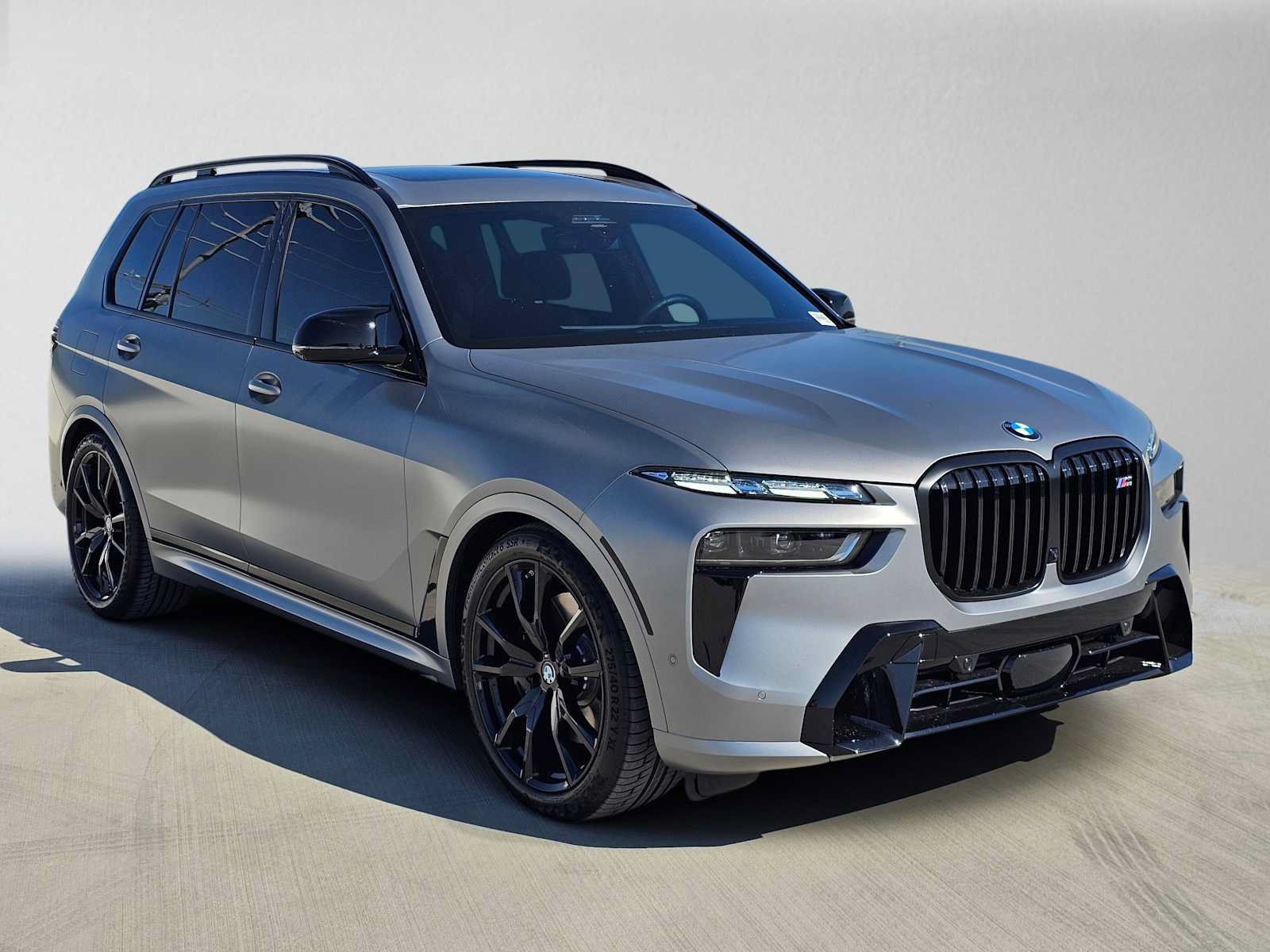 Used 2026 BMW X7 M60i AWD/4WD image 7