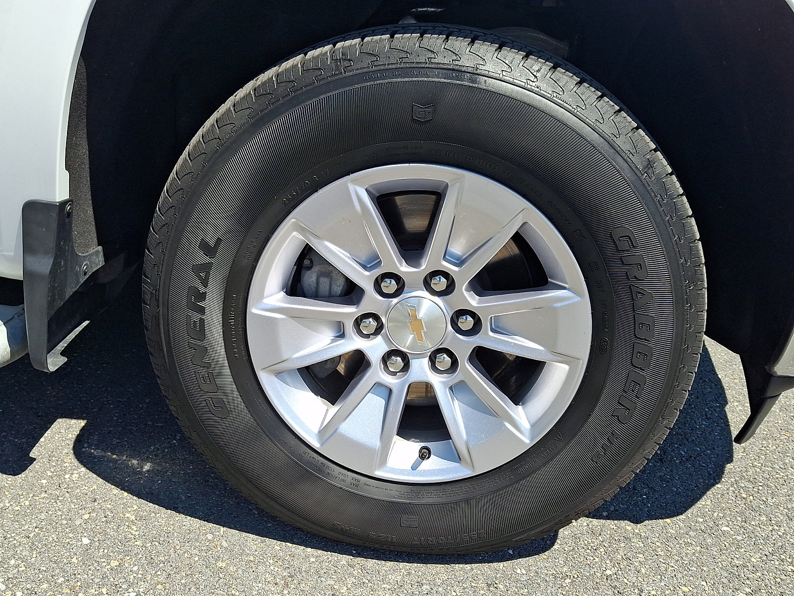 Used 2025 Chevrolet Silverado 1500 W/T RWD image 9