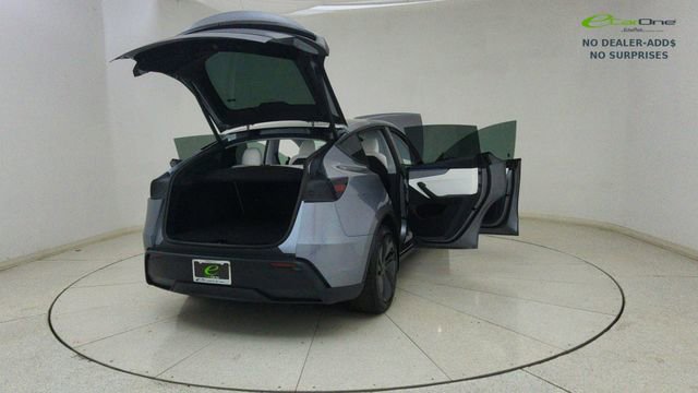 Used 2026 Tesla Model Y Long Range image 72