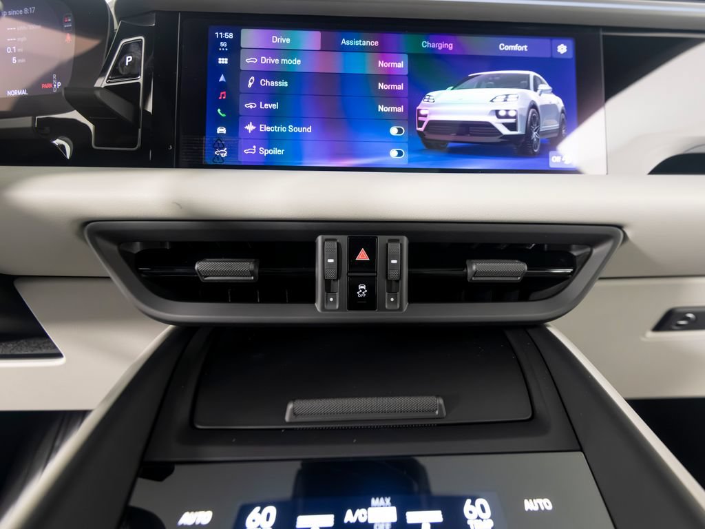 New 2026 Porsche Macan 4 Electric AWD/4WD image 29