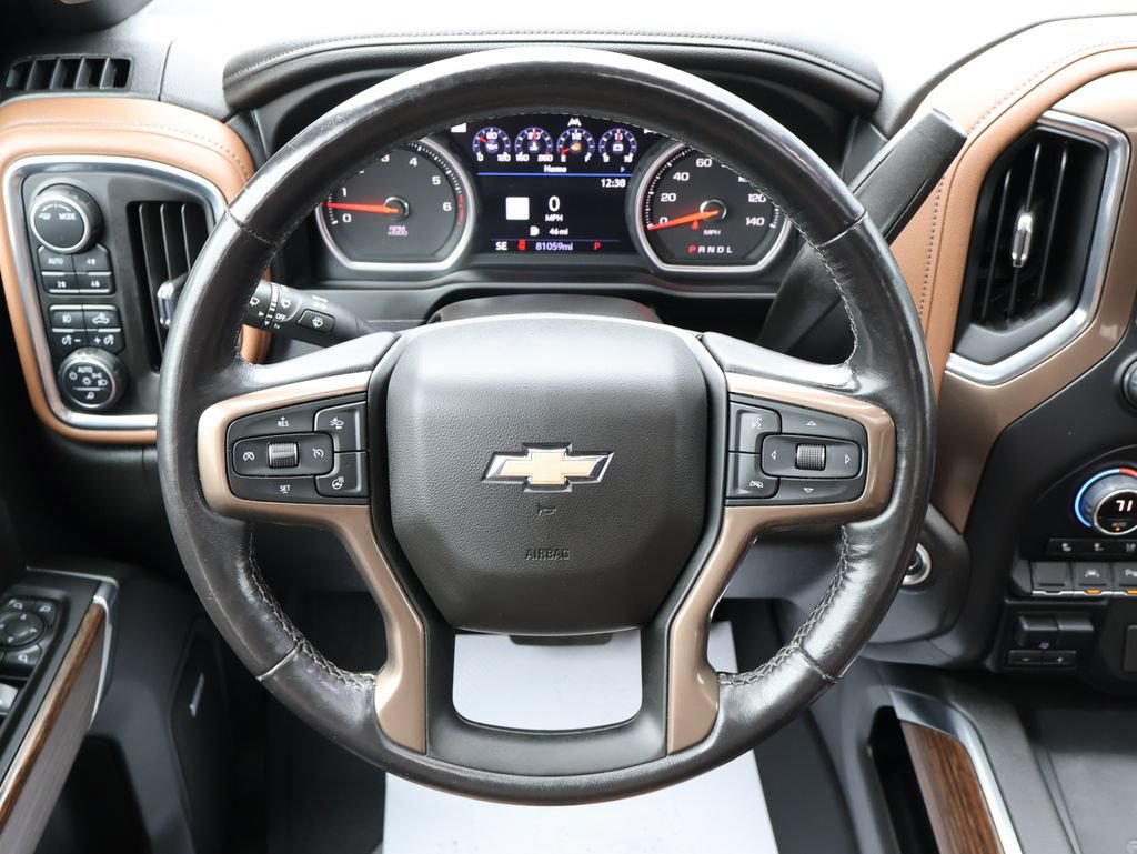 Used 2022 Chevrolet Silverado 1500 High Country w/ LPO, Dark Essentials Package AWD/4WD image 17
