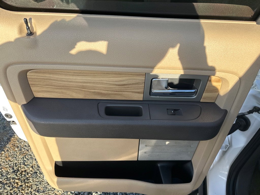 Used 2011 Ford F150 Lariat w/ Lariat Plus Pkg image 14