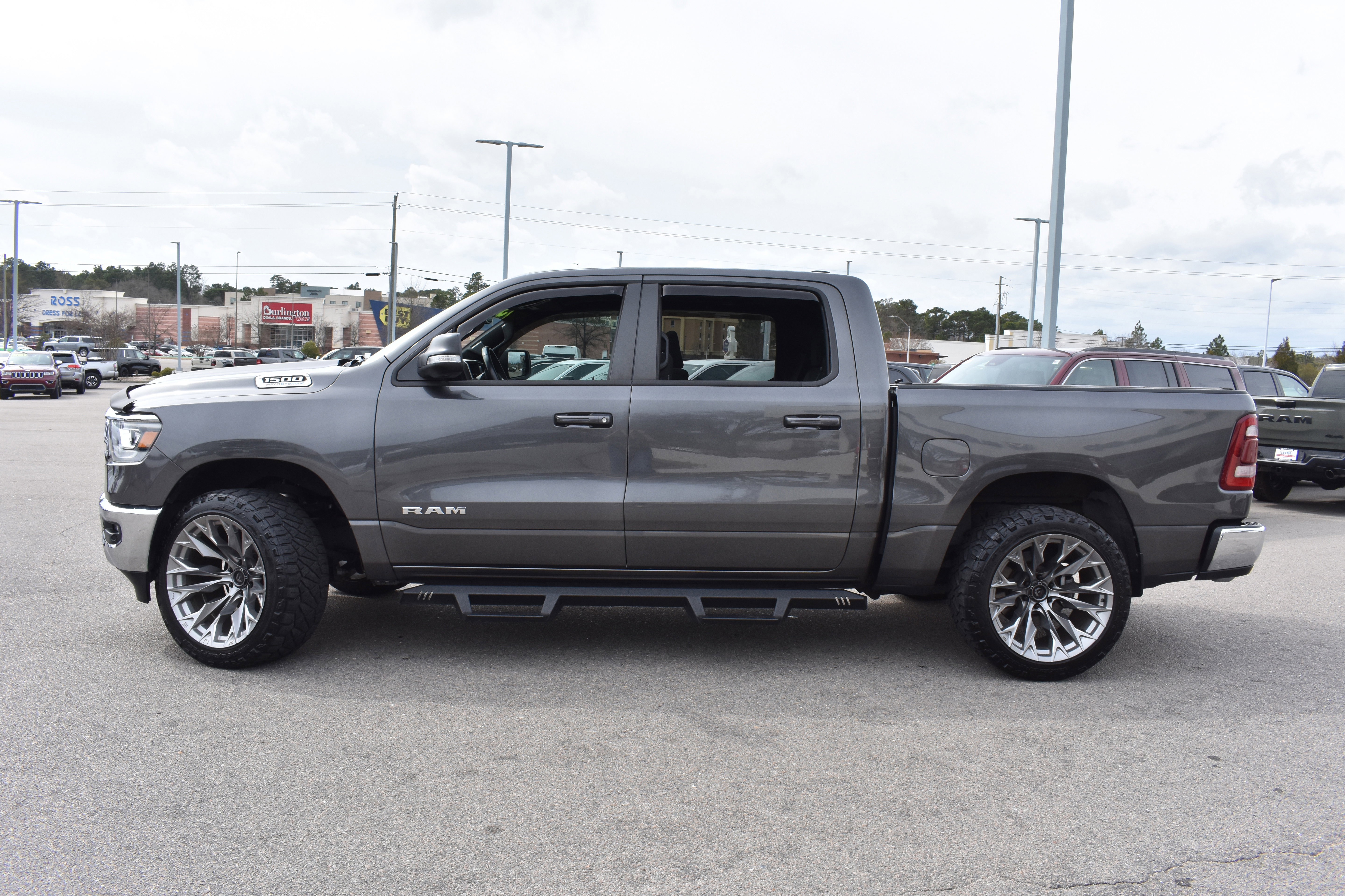 Used 2022 RAM 1500 Big Horn image 6