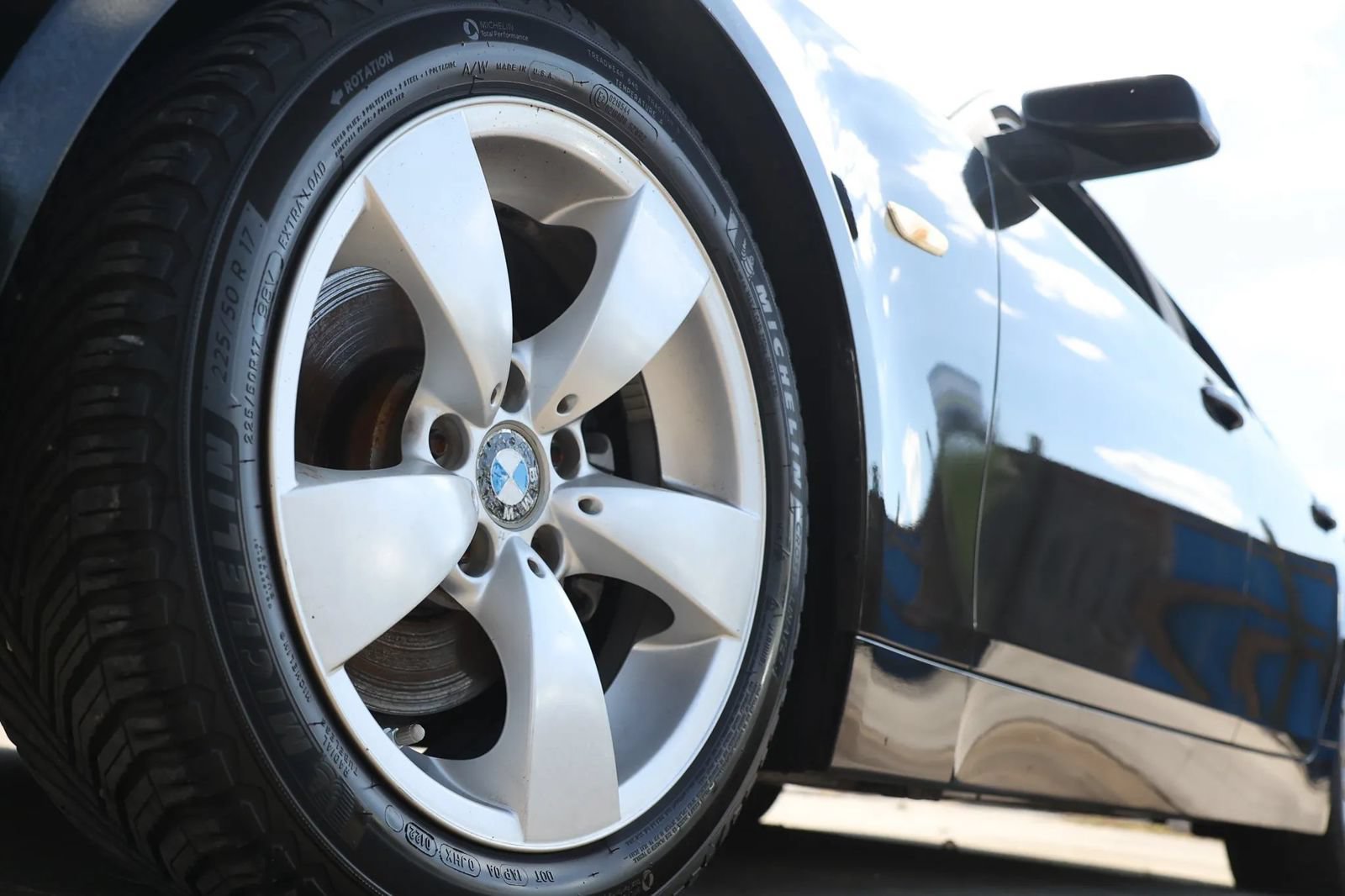 Used 2007 BMW 525i Sedan RWD image 16
