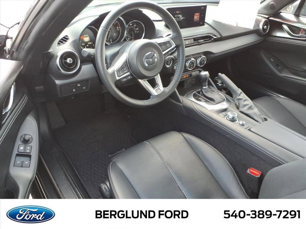 Used 2024 MAZDA MX-5 Miata RF Grand Touring RWD image 14