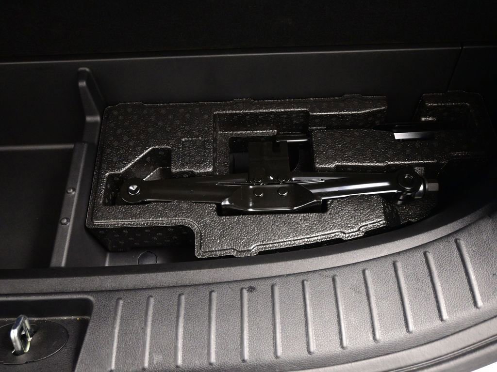 Used 2023 Hyundai Santa Fe XRT image 35