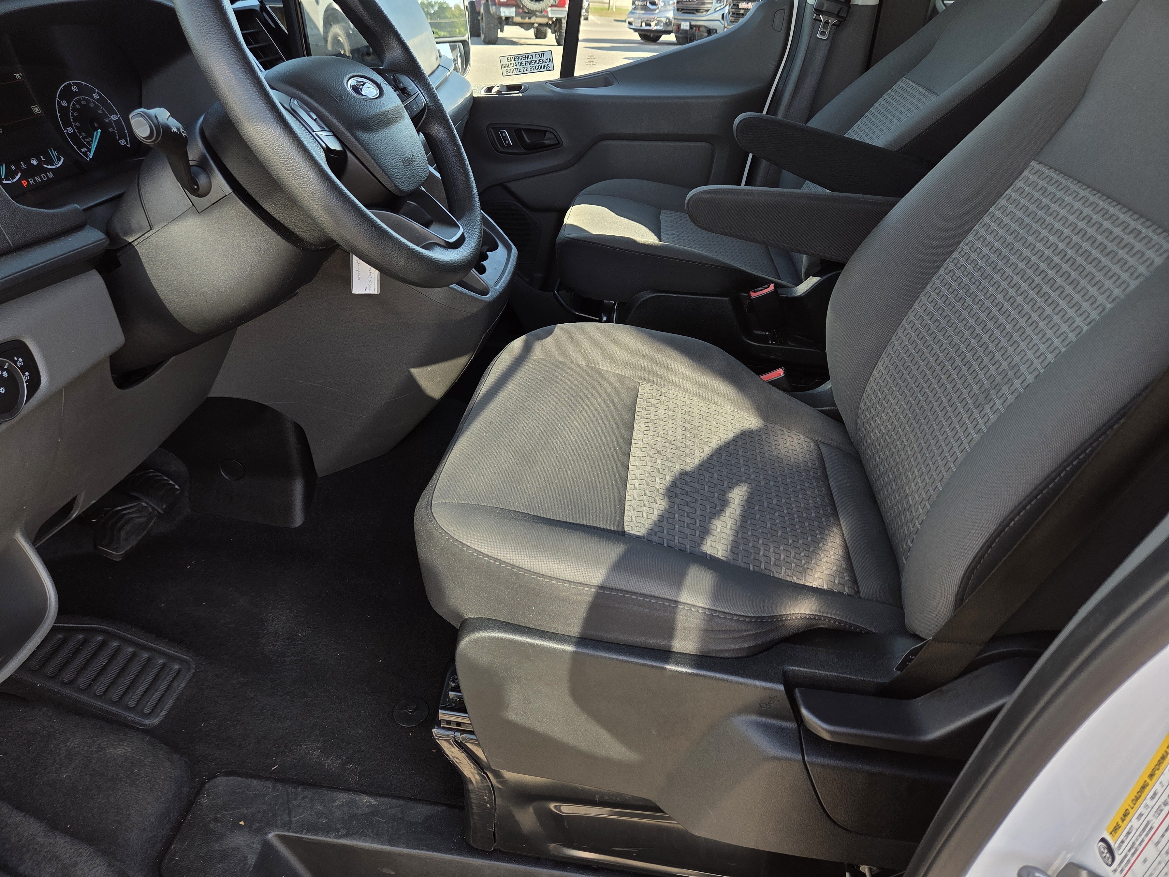 Used 2024 Ford Transit 350 XLT RWD image 19