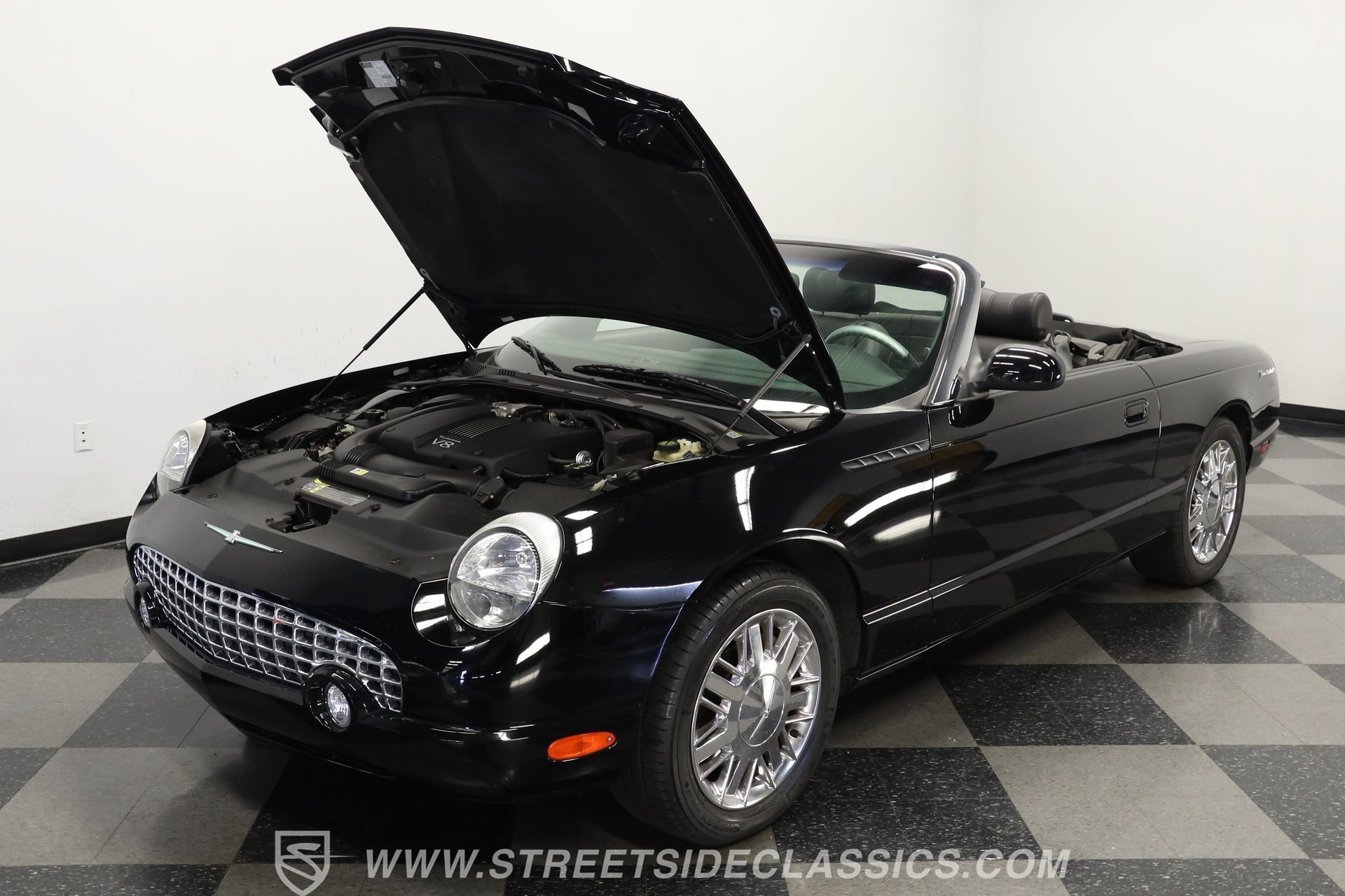 Used 2002 Ford Thunderbird Neiman Marcus RWD image 30