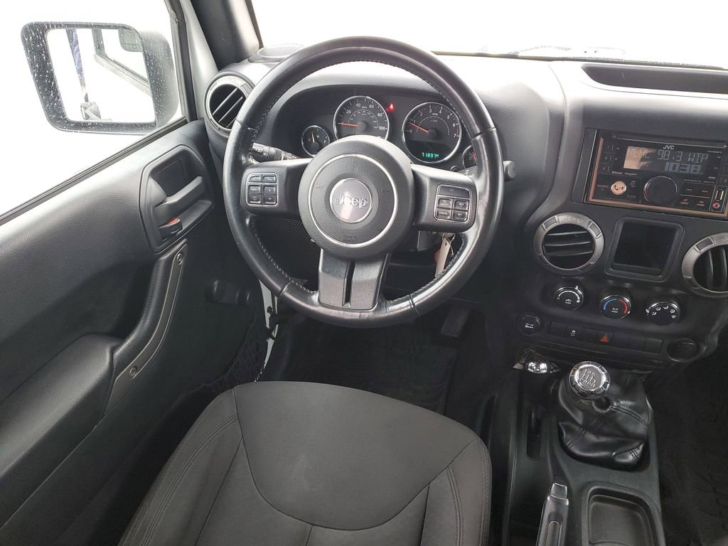 Used 2017 Jeep Wrangler Unlimited Sport w/ Connectivity Group image 15