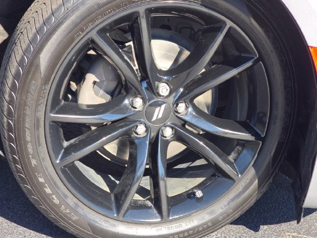 Used 2018 Dodge Charger SXT Plus w/ Blacktop Package RWD image 9