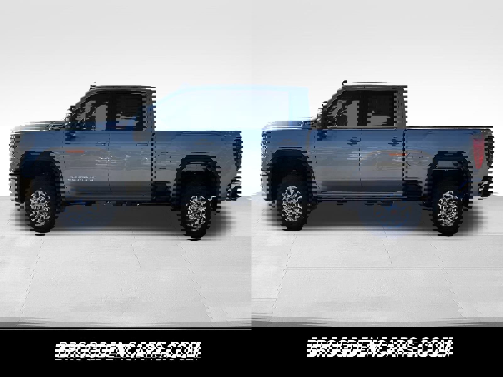 New 2025 GMC Sierra 2500 SLE w/ SLE Value Package; image 6