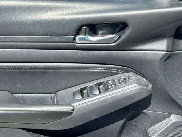 Used 2020 Nissan Altima 2.5 S FWD image 13