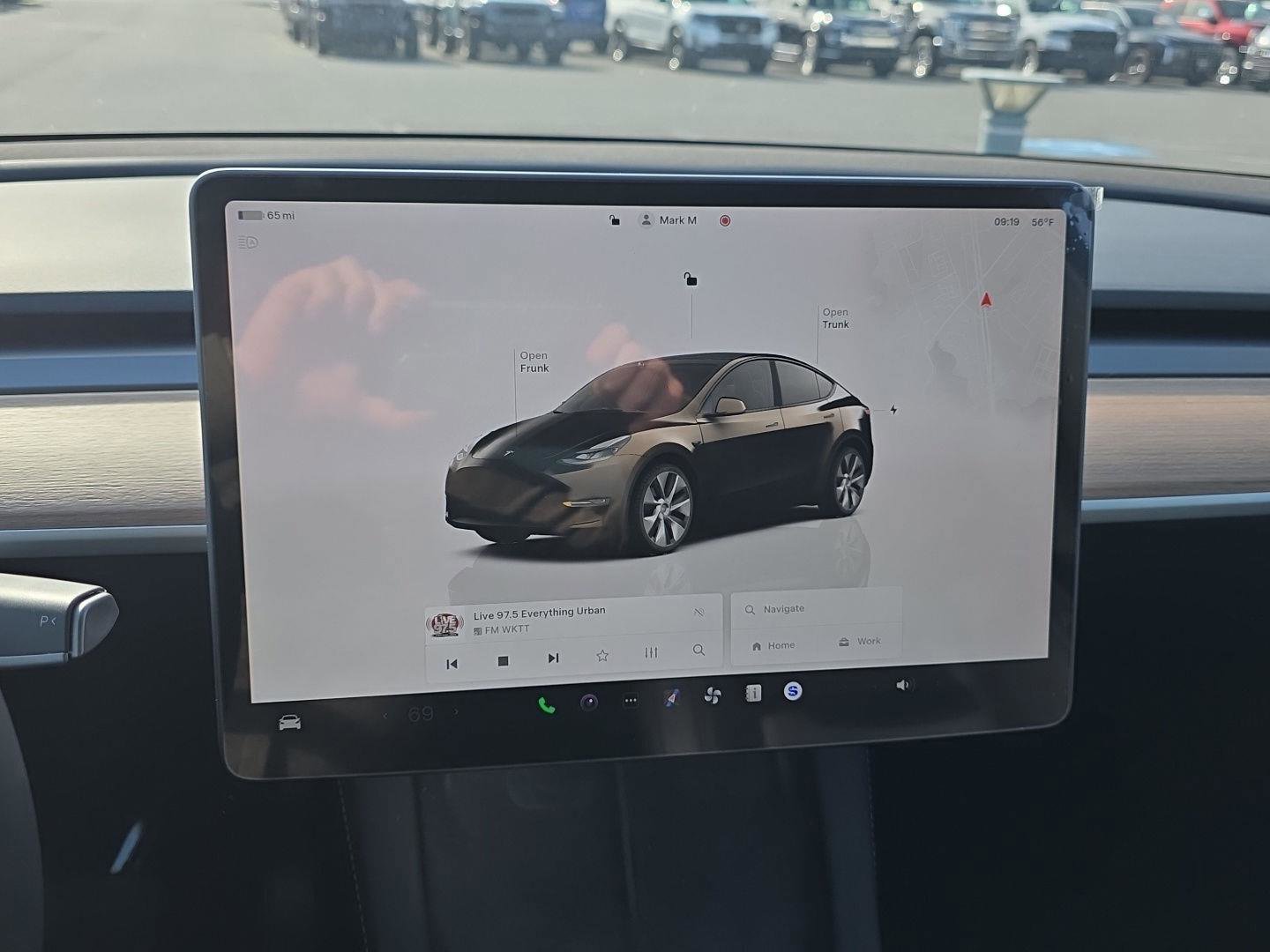 Used 2024 Tesla Model Y Long Range image 16