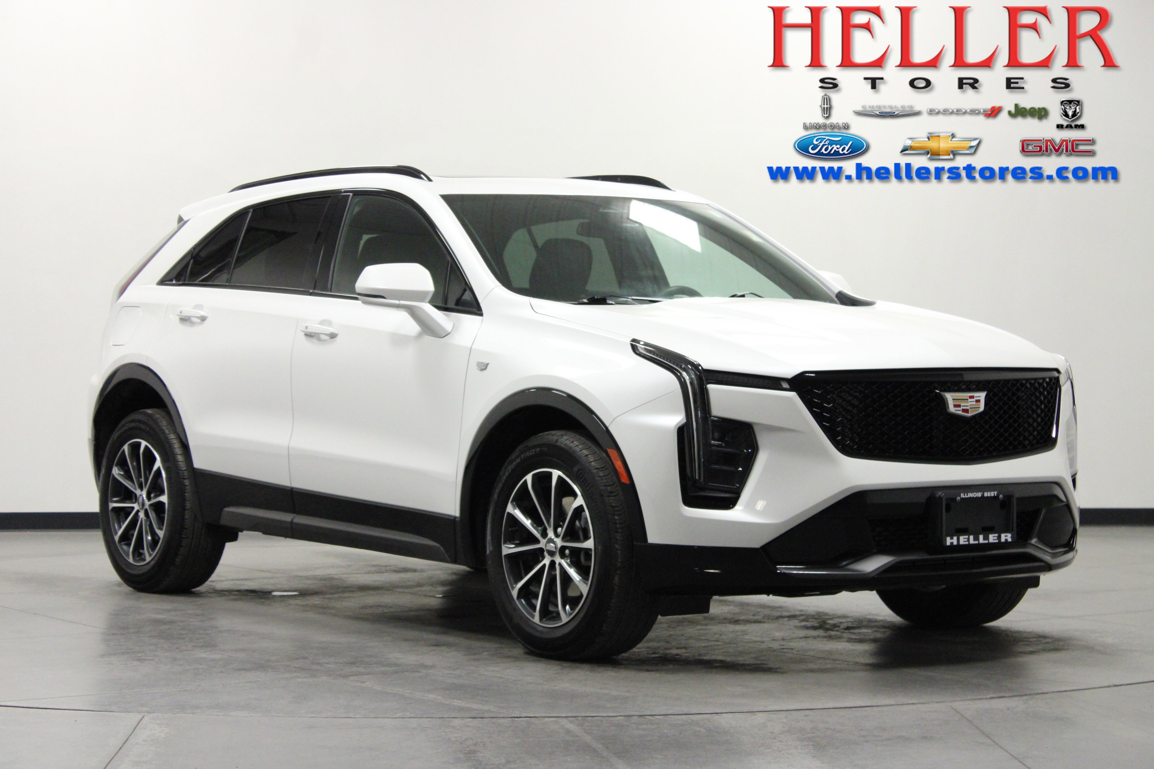 Used 2024 Cadillac XT4 Sport image 1