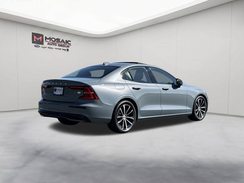 Used 2023 Volvo S60 T8 Plus AWD/4WD image 7
