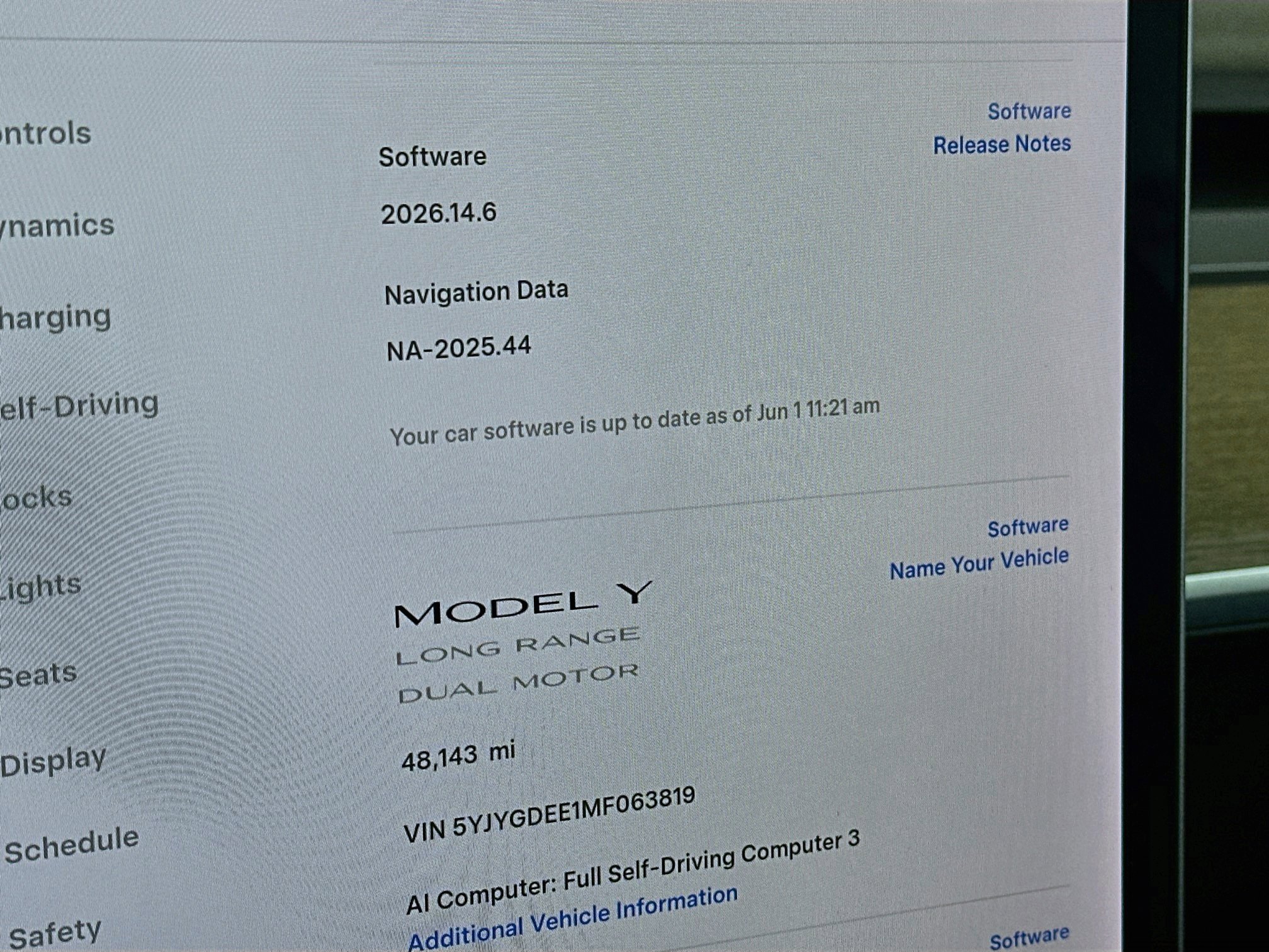Used 2021 Tesla Model Y Long Range AWD/4WD image 18
