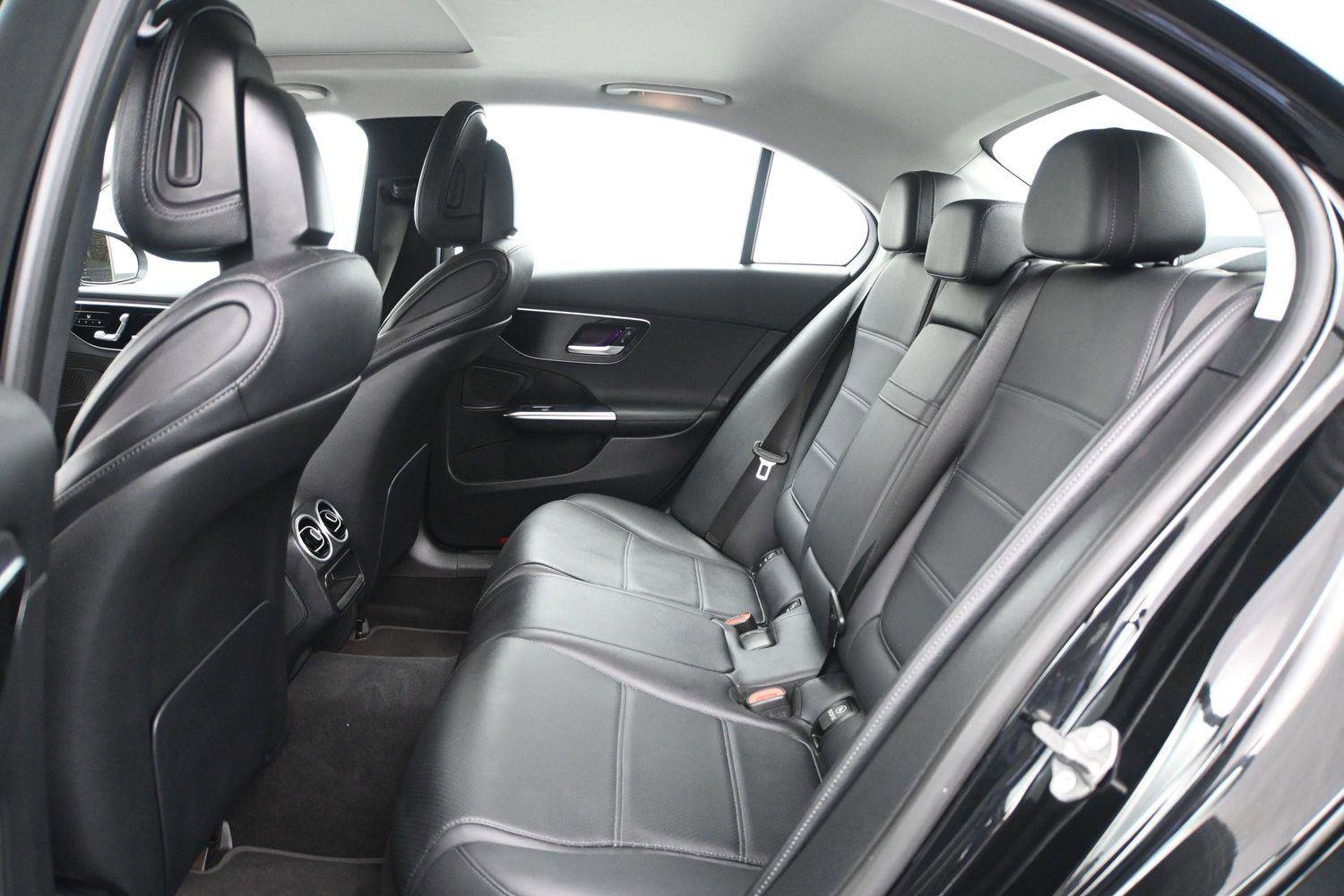Used 2022 Mercedes-Benz C 300 4MATIC Sedan image 10