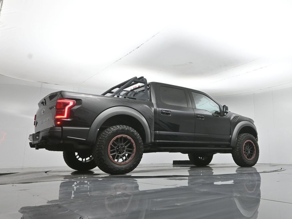 Used 2019 Ford F150 Raptor w/ Equipment Group 802A Luxury AWD/4WD image 50