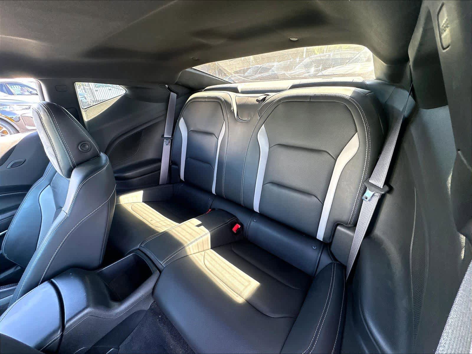 Used 2017 Chevrolet Camaro SS RWD image 22