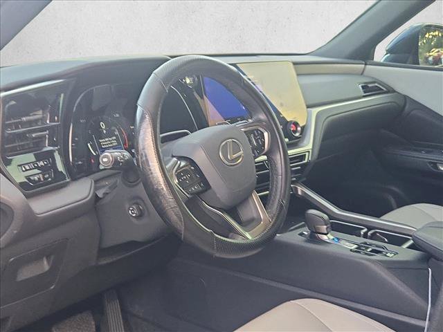 Used 2025 Lexus TX 350 FWD w/ Convenience Package image 9